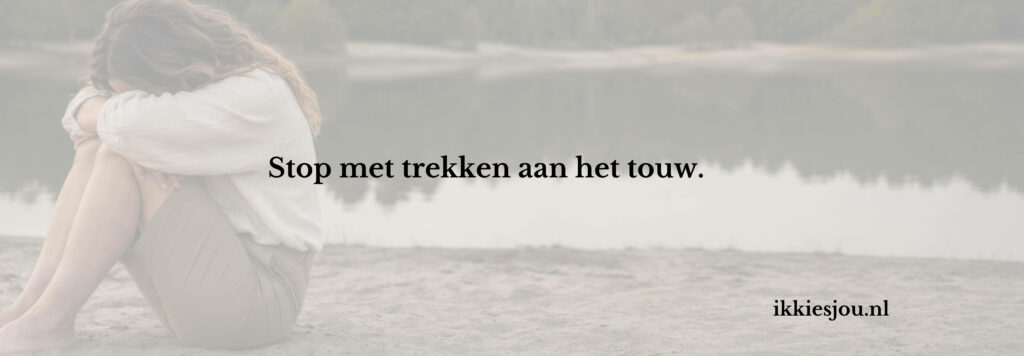 vrouw die in verlatingsangst zit
