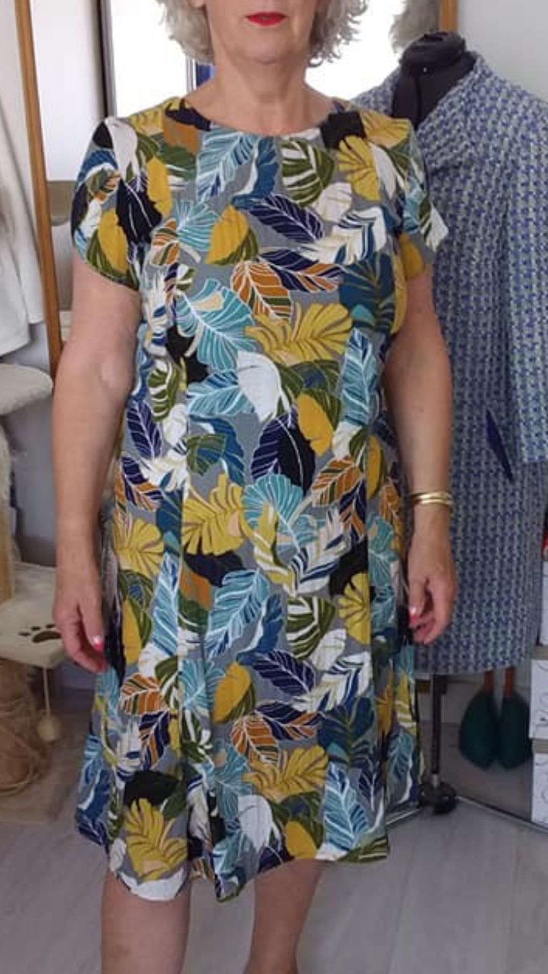 Zelfgemaakte zomerjurk met bloemenprint door cursist, fashionschoolonline