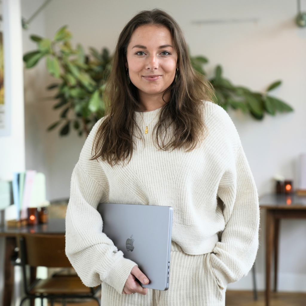 Instagram Impact Mastery Essence Marketing